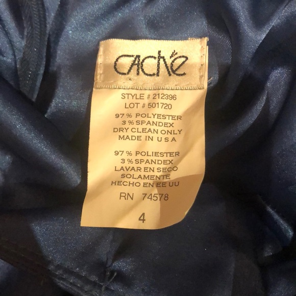 Caché dress - Picture 7 of 7